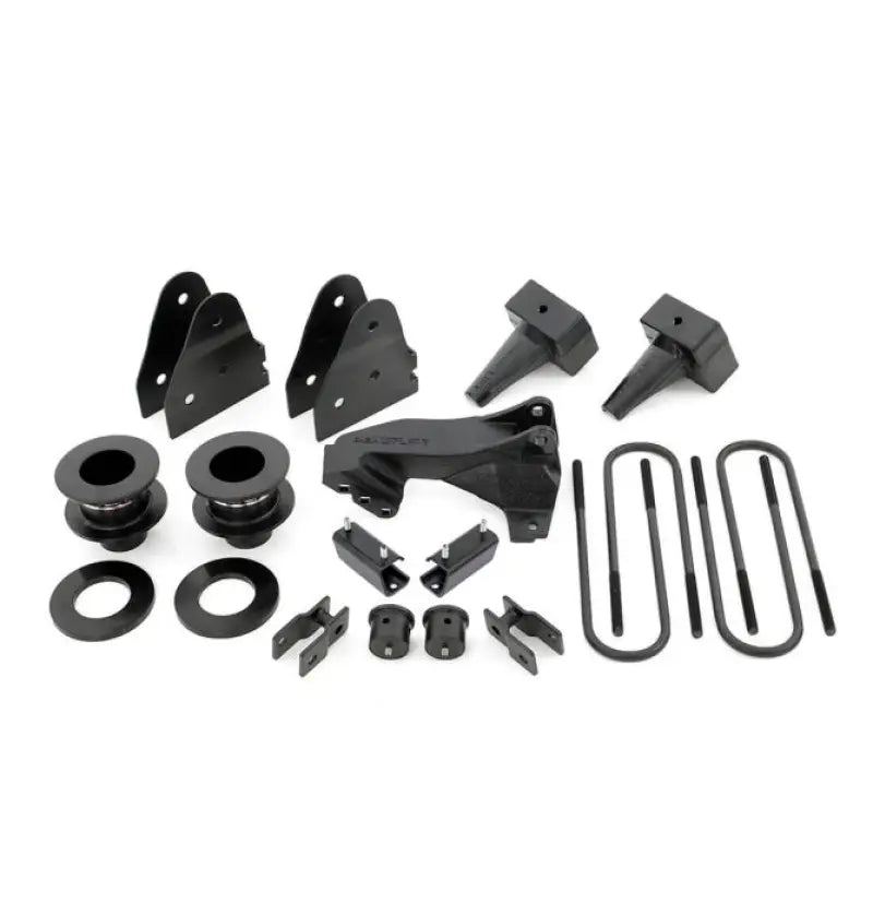 Readylift 3.5'F/1.0'R Sst 17 F250 1-piece driveshaft suspension lift kit components for enhanced ground clearance and aggressive stance.