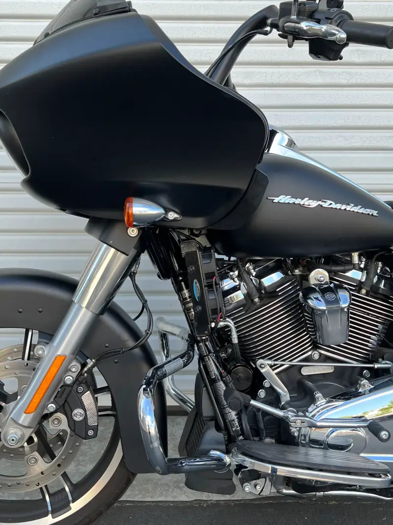 Chopped Oil Cooler M8 Touring `17 23 Blk