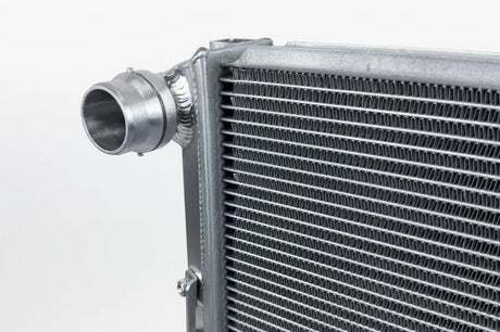 CSF Porsche 955/957 Cayenne / Audi Q7 / VW Touareg Heavy-Duty Performance Radiator - Cooling