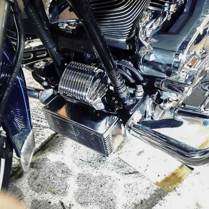 ULTRACOOL Front Mount Oil Cooler Tc Touring `09 16 Chrome