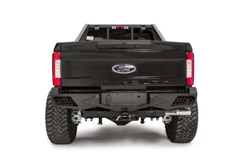FS17-E4151-1 Fab Fours 17 Ven Sen R for Ford F250-F350 rear view showcasing durable, sleek design and enhanced protection.