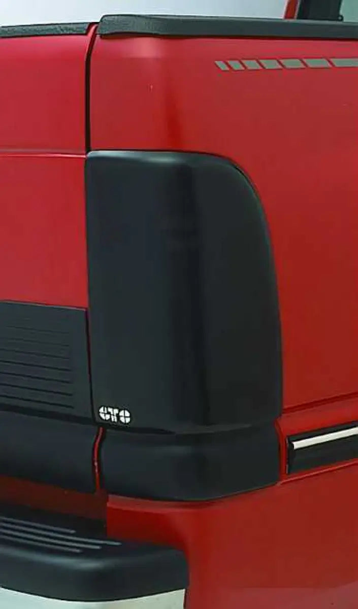 GT4118 Tail Light Cover