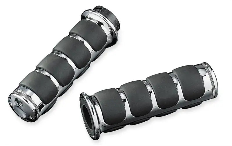 Chrome and black motorcycle handlebar grips with Kuryakyn ISO grips for throttle-by-wire bikes