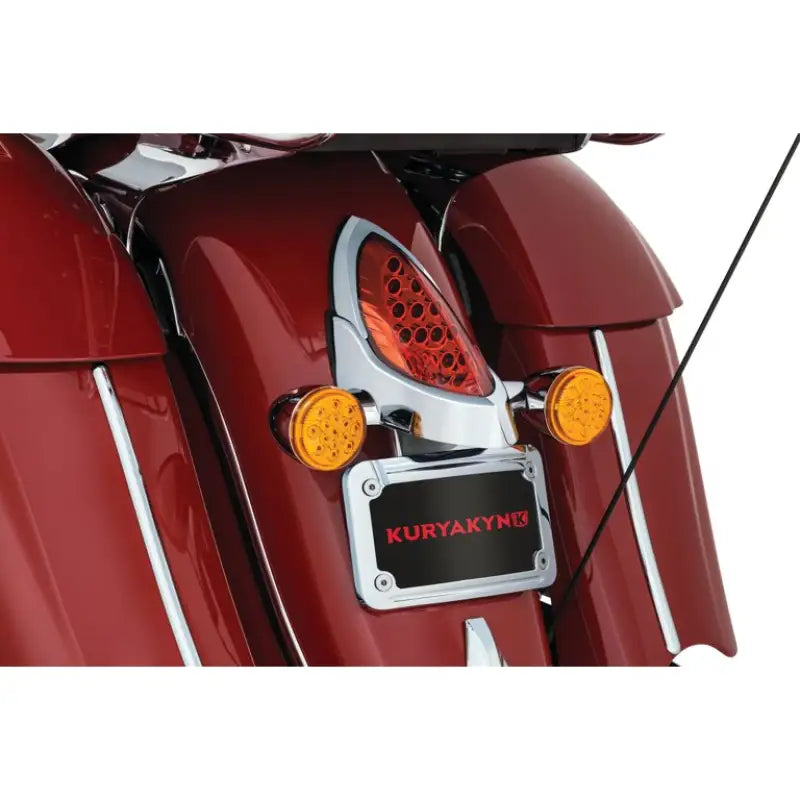 Motorcycle rear lighting assembly with curved license plate frame for Indian Chrome 5699