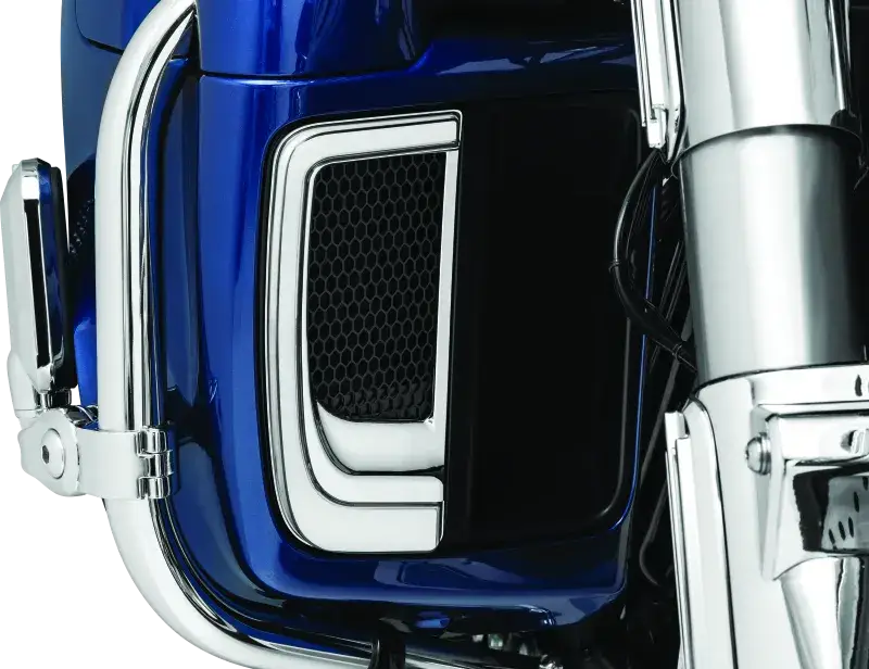 Kuryakyn Tracer Lower Fairing Grill Chrome - Exterior Styling