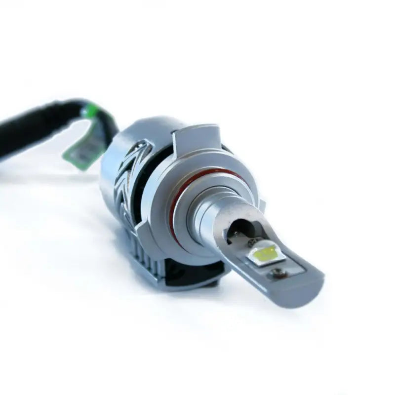 Silver LED headlight bulb for projector LED bulb upgrade in LEDPROEVO-9012 ODX box