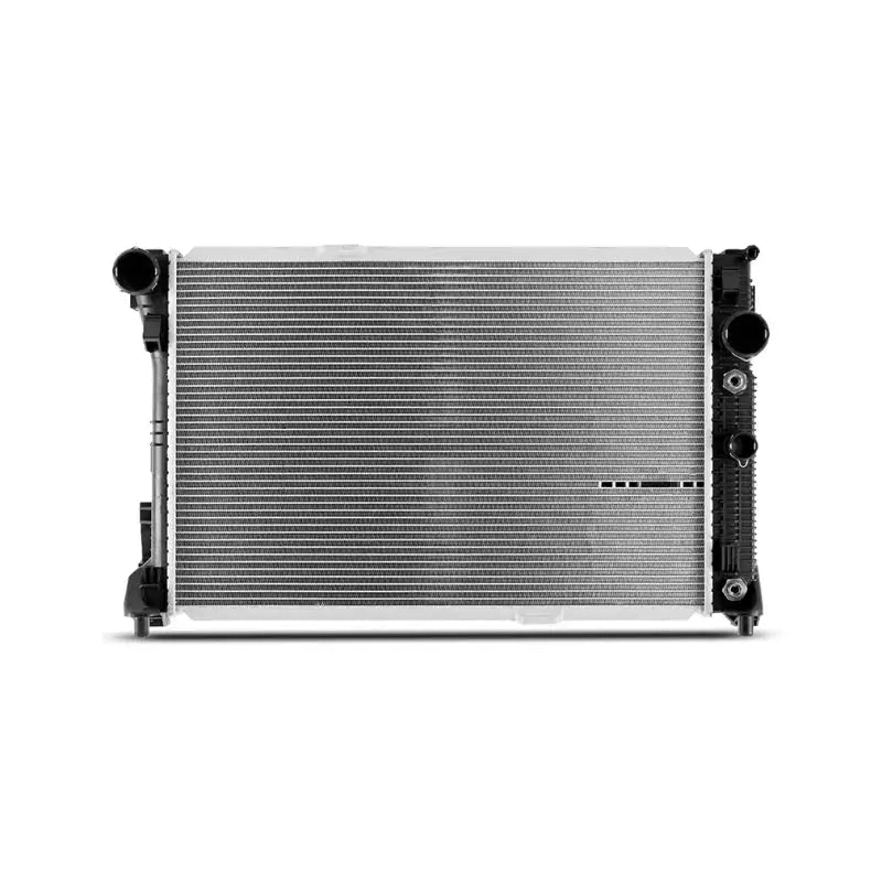 Automotive radiator with plastic end tanks for Mercedes-Benz E350 replacement radiator