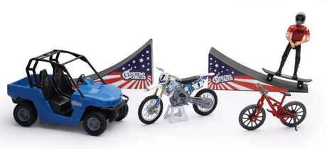 Toy stunt vehicles and ramps from New Ray Toys Nitro Circus playset, scale 1:18