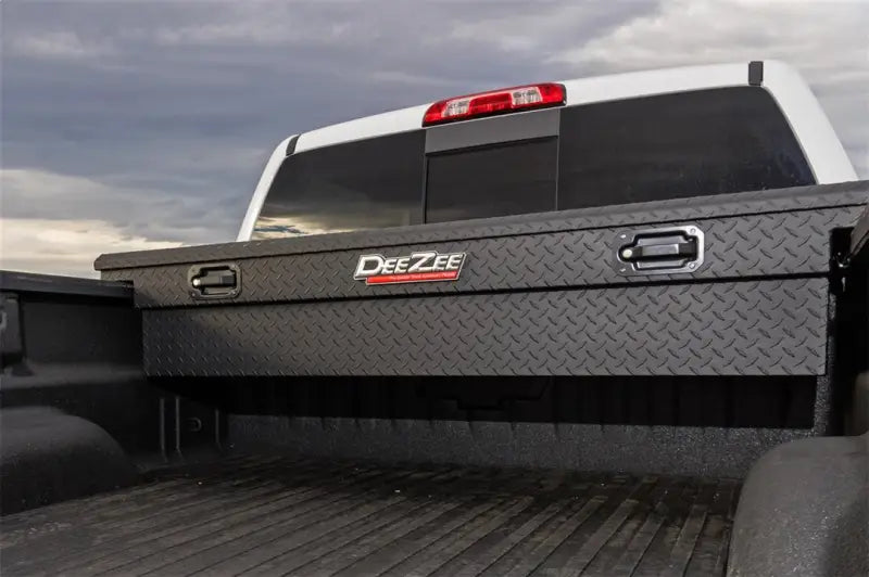 Tool Box Crossover Low Profile; Single Lid; Diamond Tread; Black Textured Powder Coated Aluminum; 69-3/4 Inch Length x