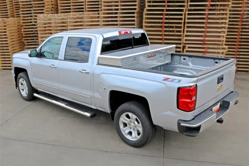 Tool Box Crossover; Single Lid; Diamond Tread; Silver; Aluminum; 69-3/4 Inch Length x 20 Width 12.2 Height; 8.4 Cubic