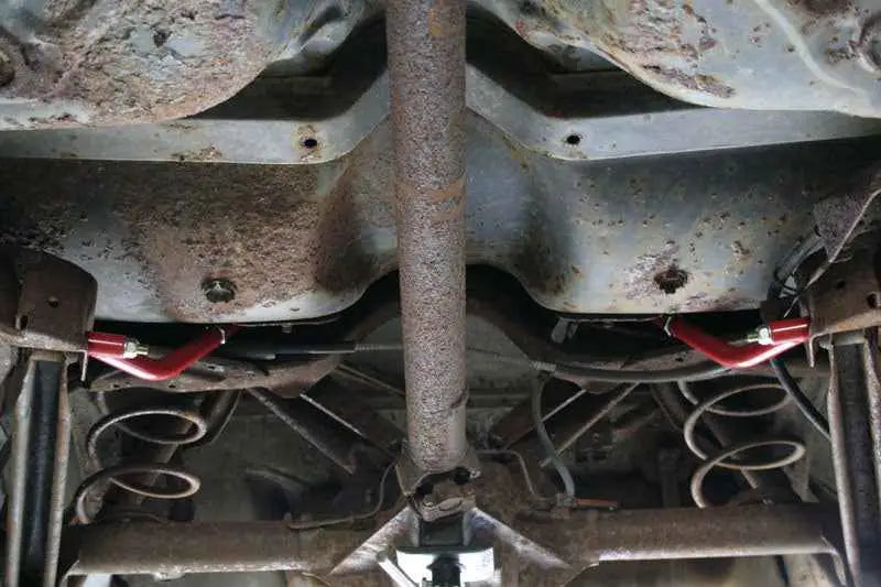 UMI Performance 3028-R