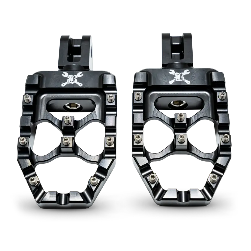 Footpegs