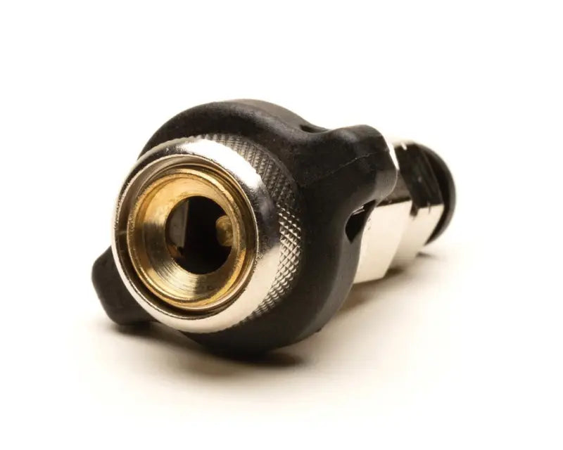 Black and silver quick release chuck for easy connection in Overland Vcl 3/8 system