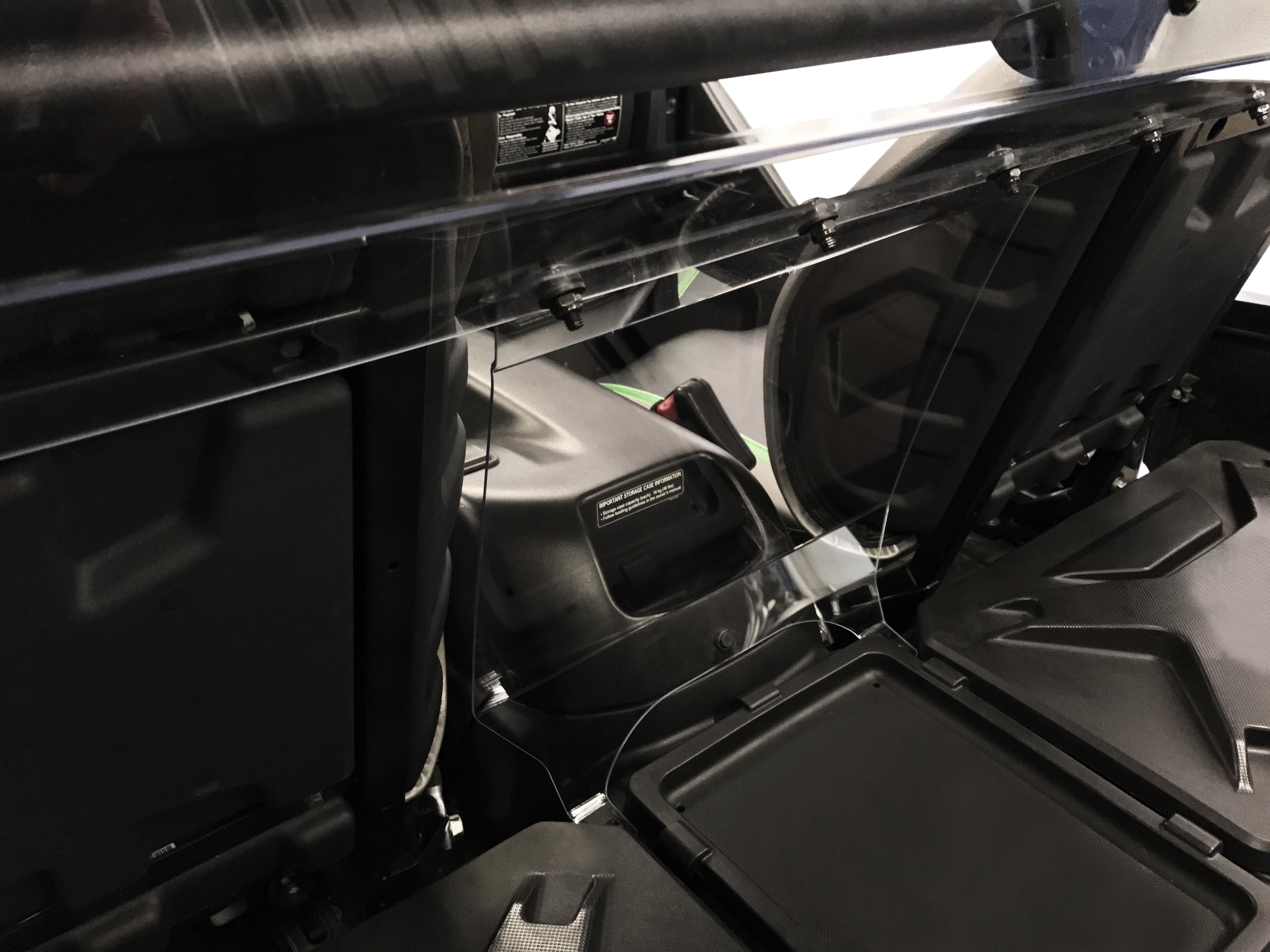 Rear Windshield Clr Kaw