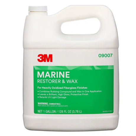3M Marine Restorer and Wax restoring boat’s surface with long-lasting protection