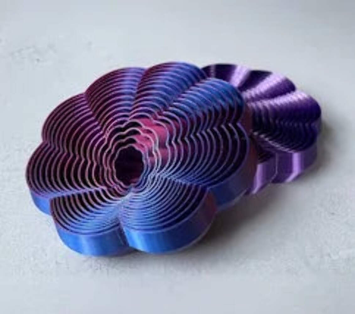 3D Fidget Flower Toy In Multicolor - Morphed 3D