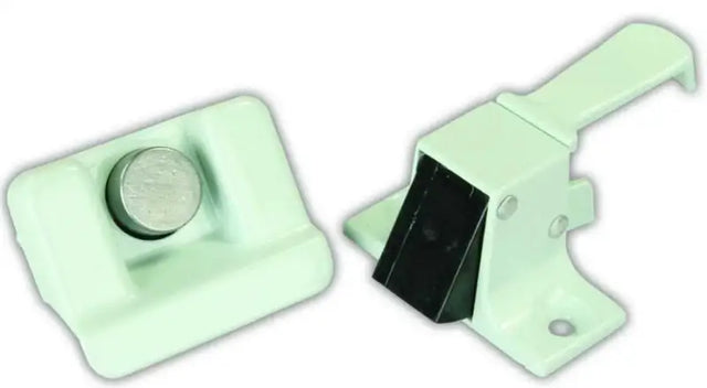 10795 Screen Door Latch