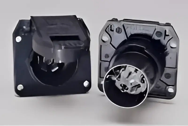 11-893 Trailer Wiring Connector