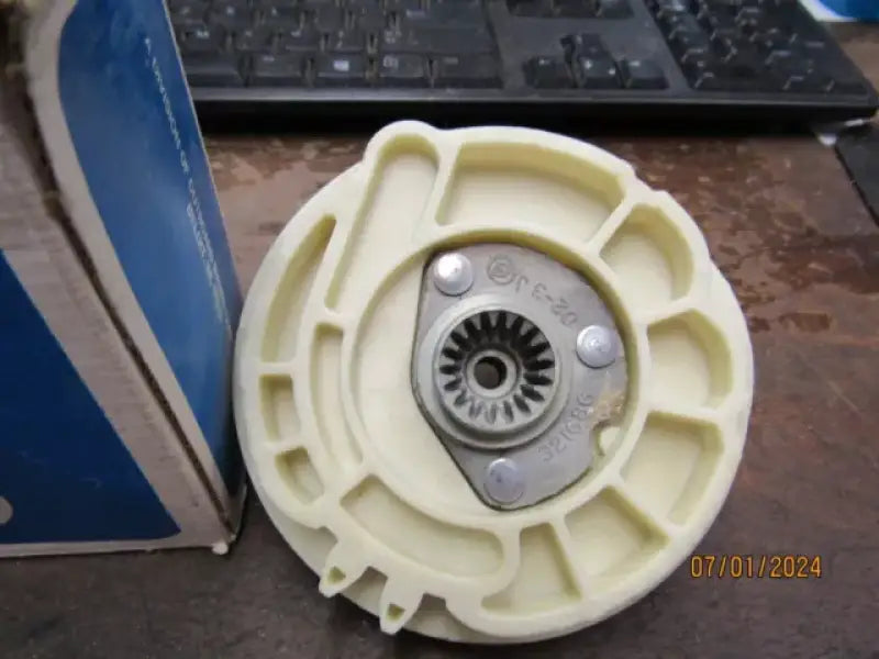 12914 Sunstar Front Cs Sprocket 14T-420 Yam - Sprockets