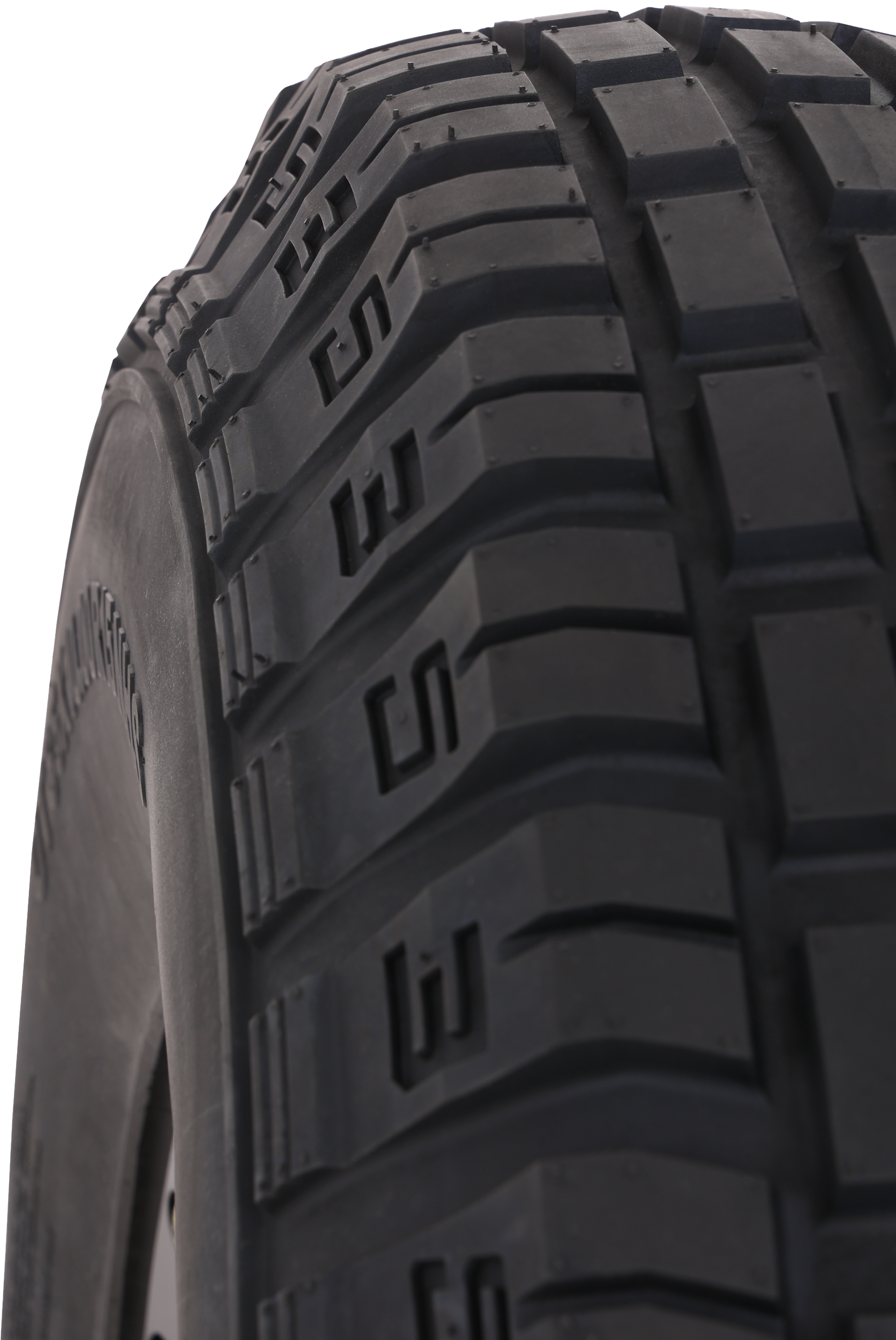 Tire Rr600 33x10r 15