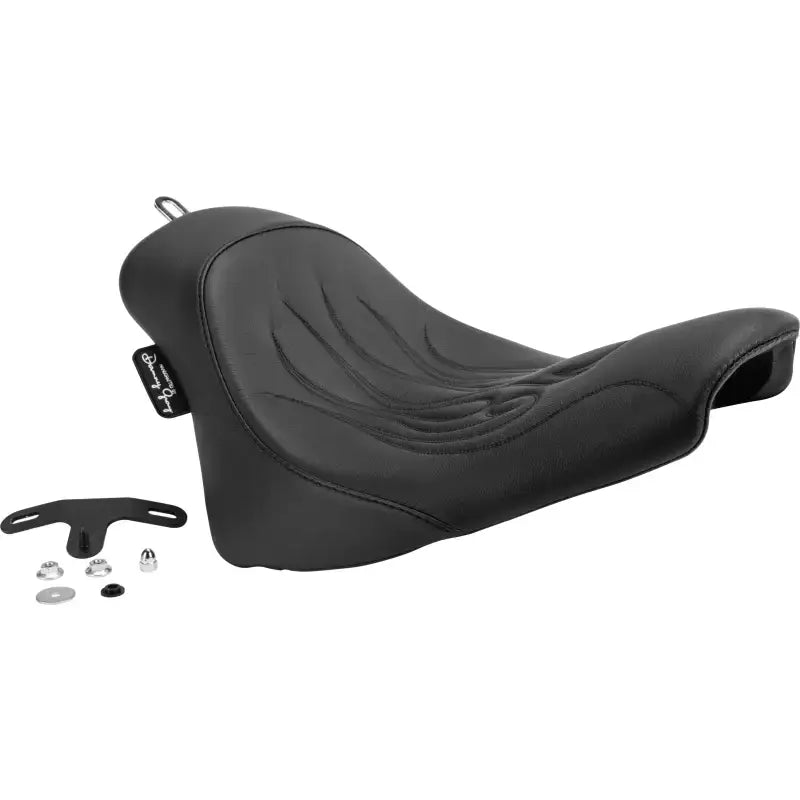 21-103F Buttcrack Solo Flame Flst/C 08 17 - Standard Softail Seat