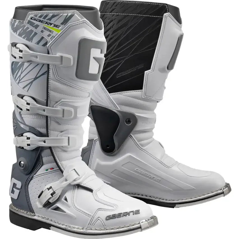 2196-004-09 Fastback Boots White Sz 09