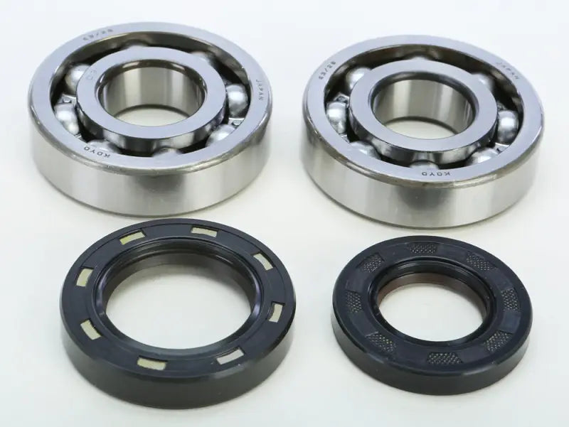 23.CBS13087 Crankshaft Bearing & Seal Kit