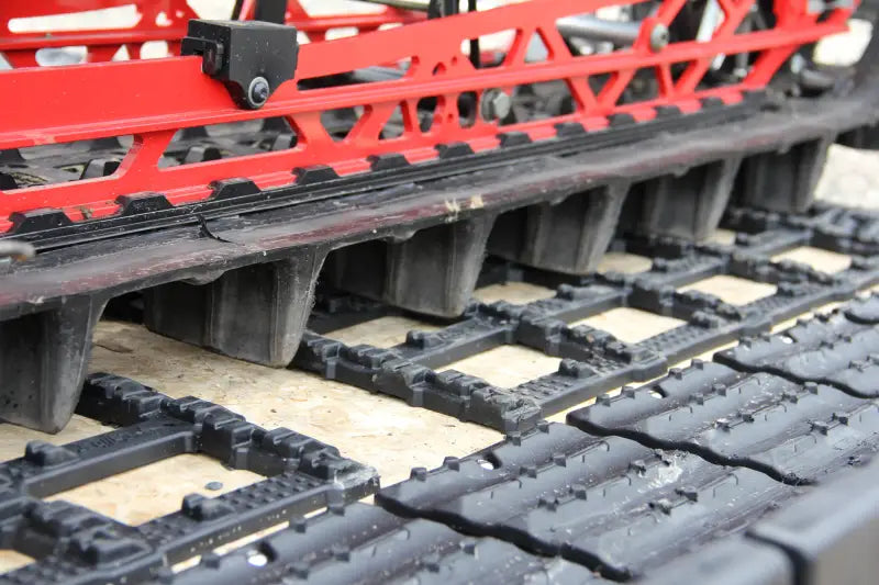 23060 Trax Grabber Pair 