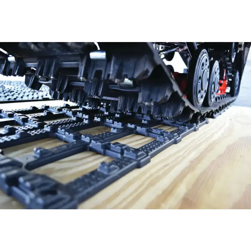 23060 Trax Grabber Pair 