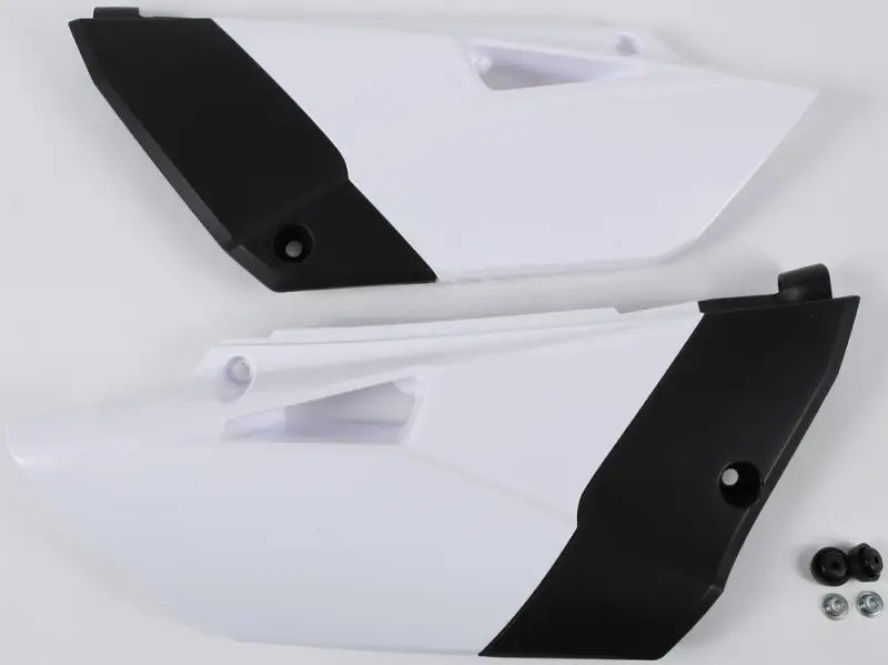 2403050002 Side Panels White