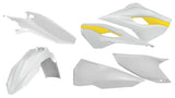 2403074891 Plastic Kit Original