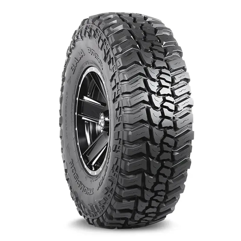 Off-road tire with aggressive tread pattern for Baja Boss Street LT285 55R20 vehicle