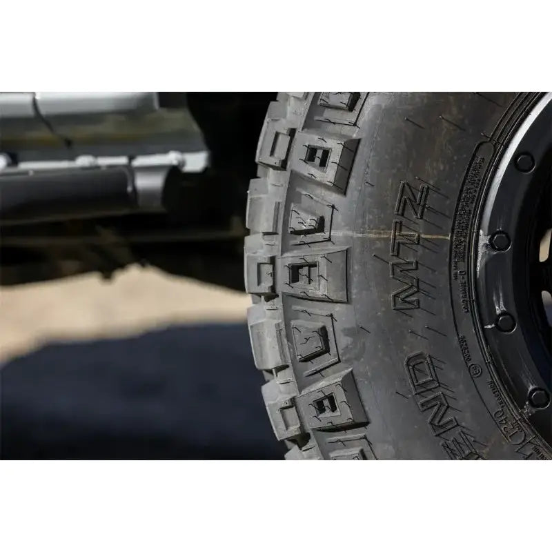 247936 M.T. Street Lt295/65R20 129/126Q Baja Legend Mt