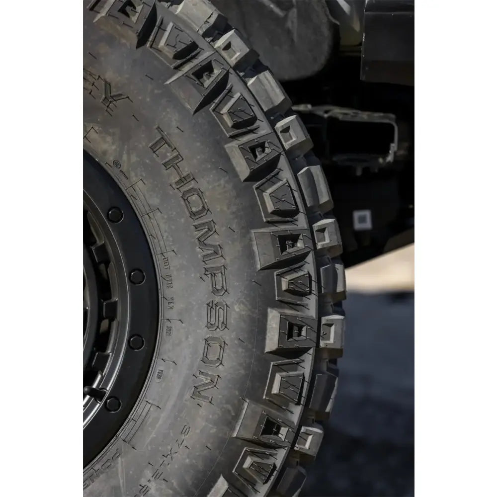 247942 M.T. Street 37X13.50R20Lt 127Q Baja Legend Mtz