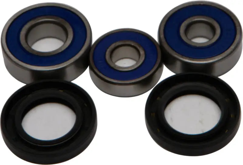 Automotive wheel bearing and seal kit with balls wheel bearing for rear wheels