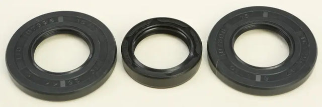 Black rubber differential seal kit with three varying sizes of seals for repair