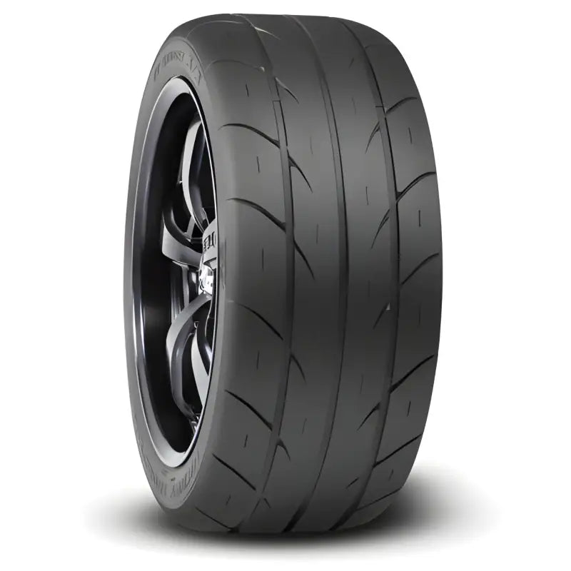 High-performance M.T. Drag Et Street S/S P275/50R15 tire with optimized tread design for exceptional traction and stability in drag racing.
