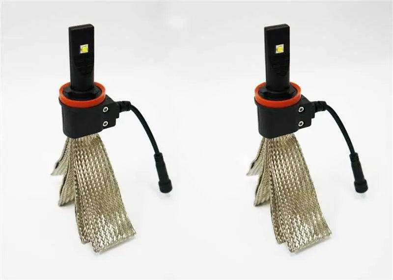 270P13 Headlight Bulb