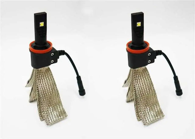 270P13 Headlight Bulb