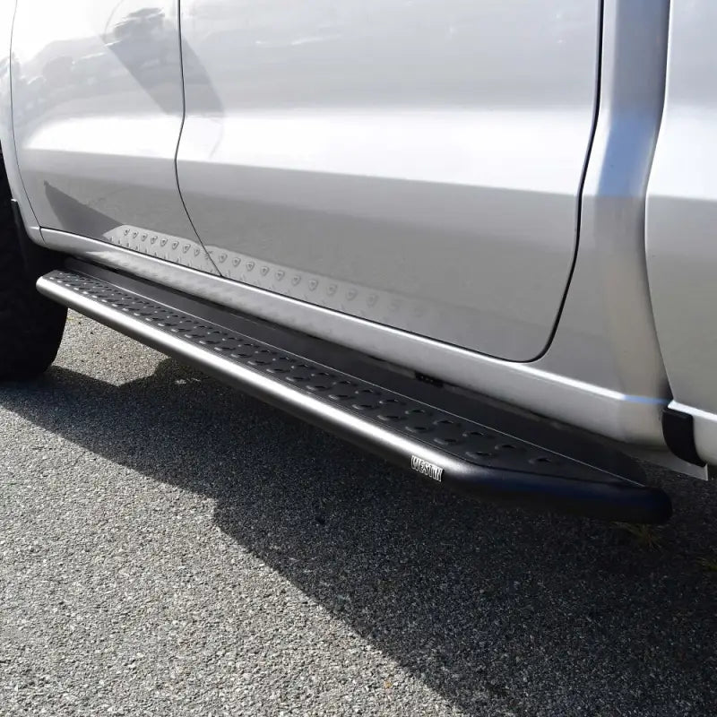 28-31275 Westin Outlaw Running Board