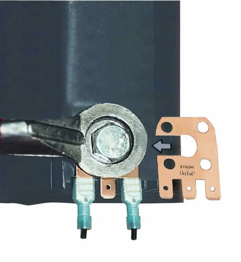 30700 Battery Terminal Power Tap