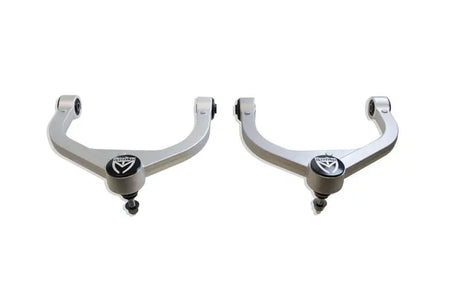352700 Maxtrac 09+ Ram Upper Arms