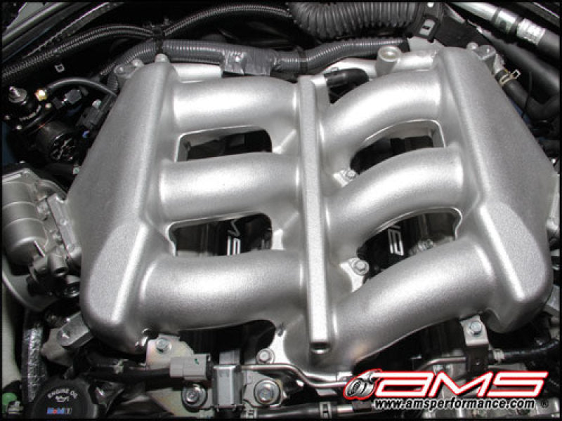 AMS ALP.07.07.0002-1 ALP.07.07.0002-1 AMS Performance 2009+ Nissan GT-R R35 Alpha Fuel Rail Kit w/Regulator - Black