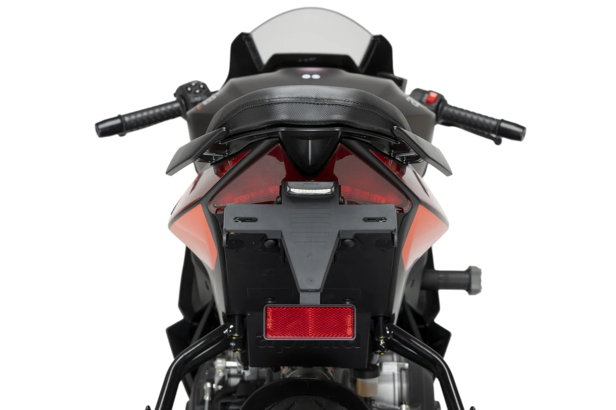 Puig Fender Eliminator Kit Body 22235N - Black Apr