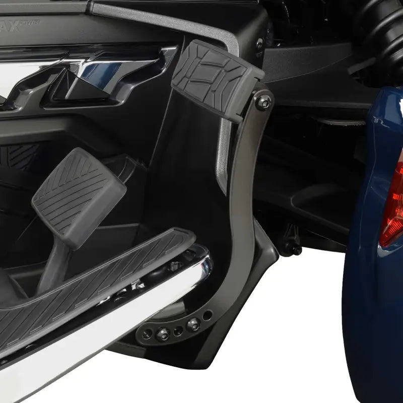 SHOW CHROME 41-183 Highway Footrest Black Can