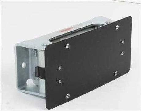 4432 License Plate Bracket