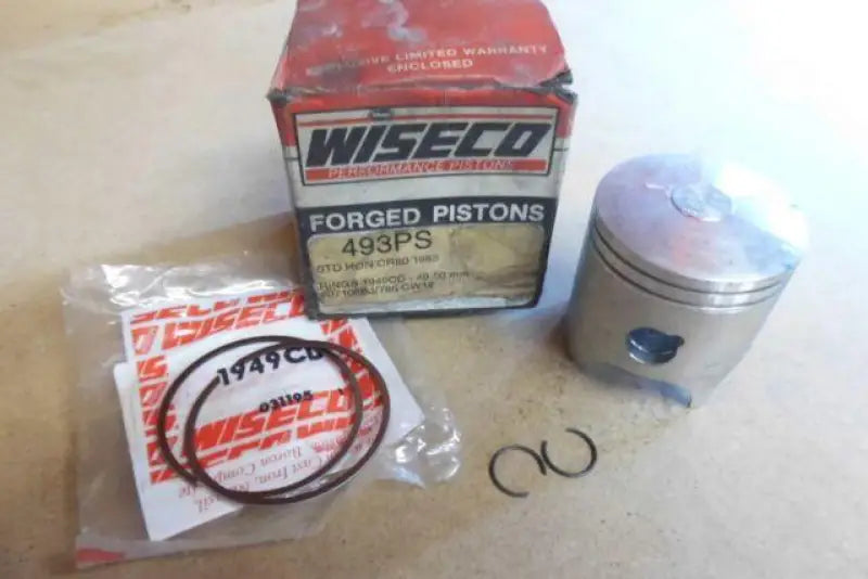 450M05000 Wiseco Piston Kit 50.00/+0.50 Hon - RV and Auto Parts