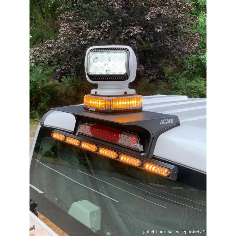Emergency light bar with amber LEDs on vehicle roof from 540-6F-SPL Acari Upfit Ready package