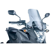 Honda motorcycle front view with 5992H Windscreen Touring Smoke installed
