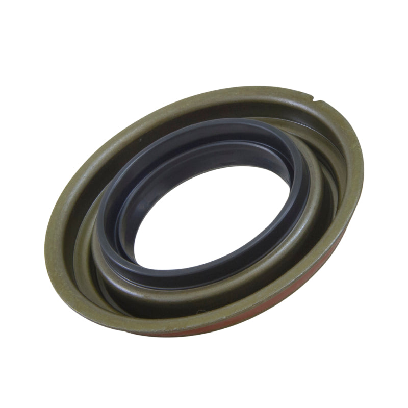 Yukon Gear & Axle YMS100715V Yukon Gear Replacement Pinion Seal For D60 & D70 / 01+ E250 / E350 & E450 - YMS100715V